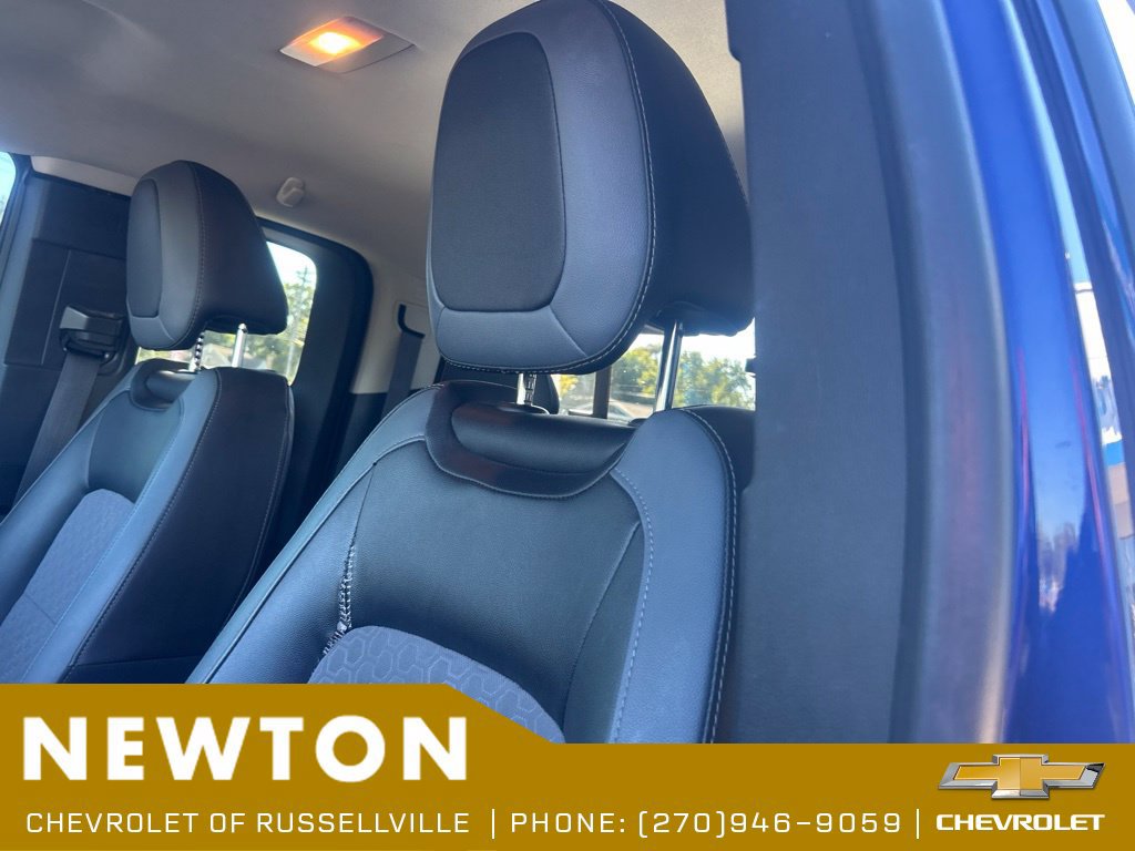 Used 2016 Chevrolet Colorado Z71 AWD/4WD image 5