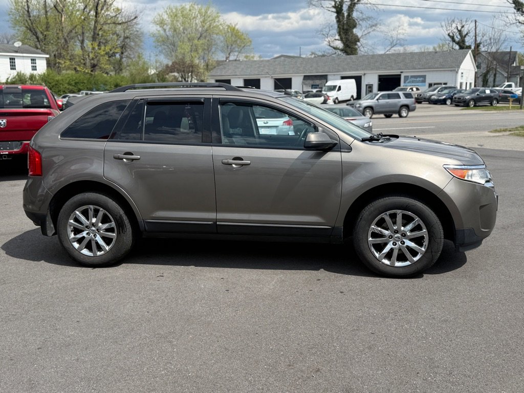 Used 2013 Ford Edge SEL AWD/4WD image 4