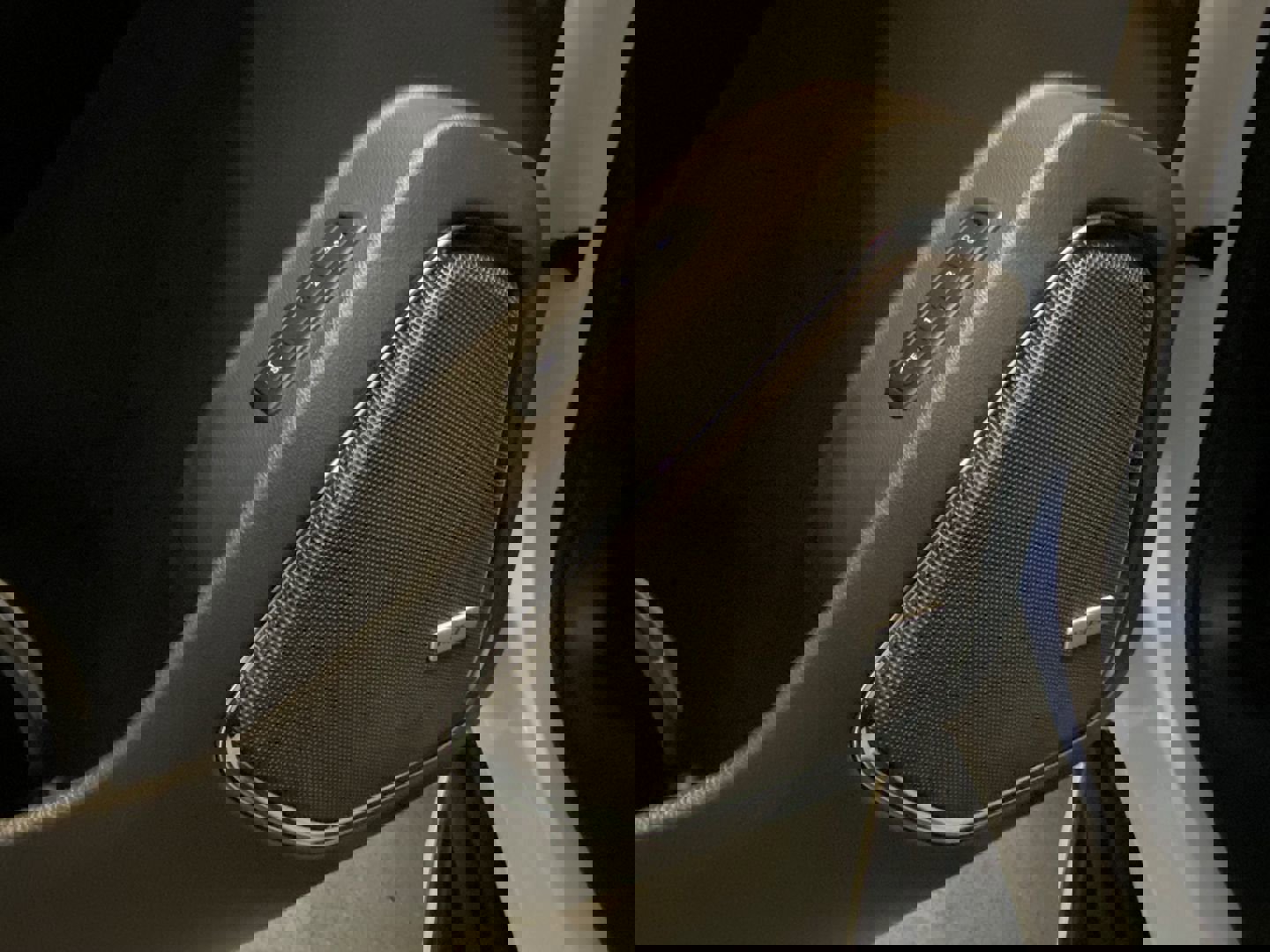 Used 2017 Chevrolet Suburban Premier image 23