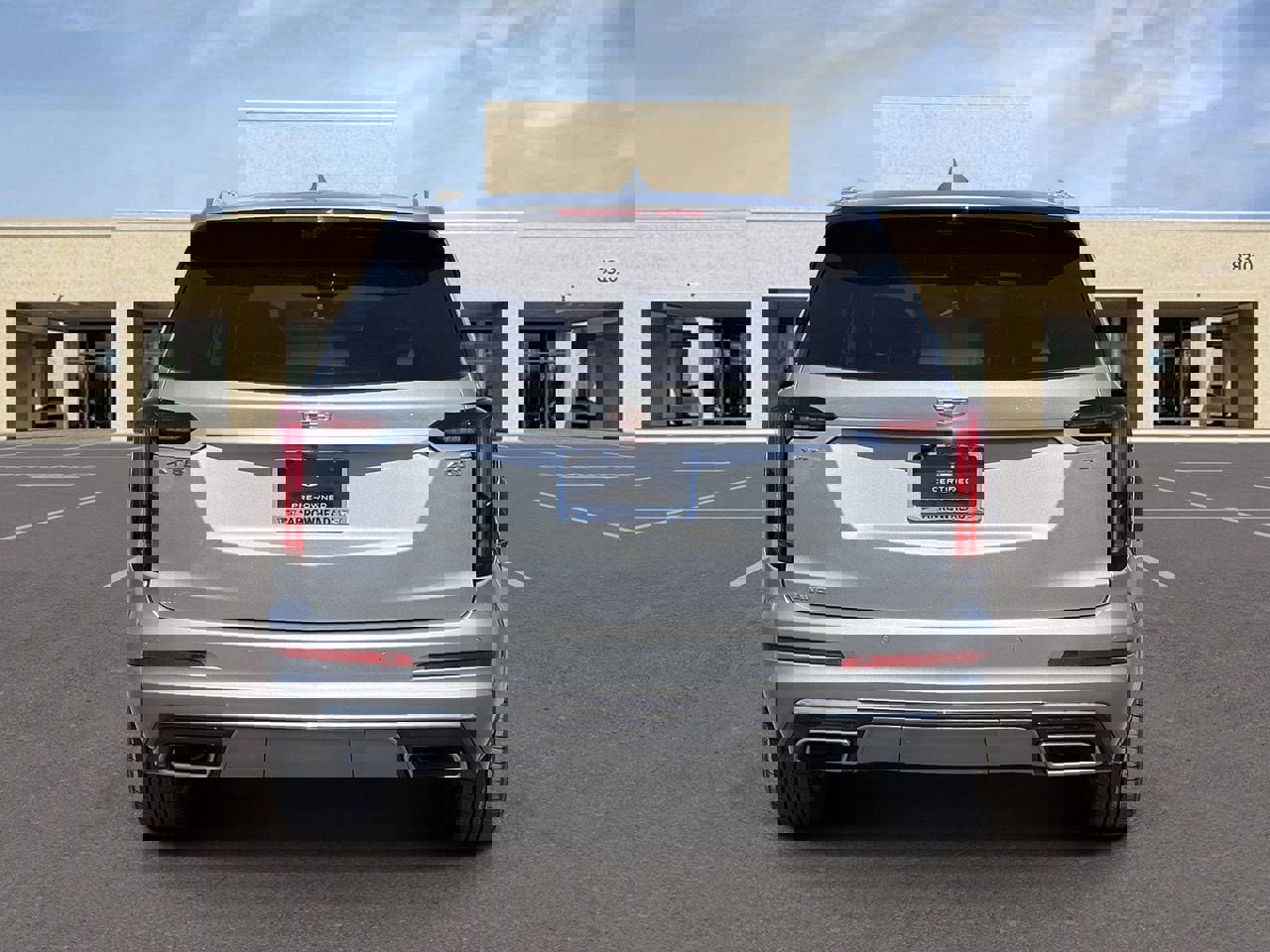 Certified 2025 Cadillac XT6 Premium Luxury w/ Platinum Package image 6