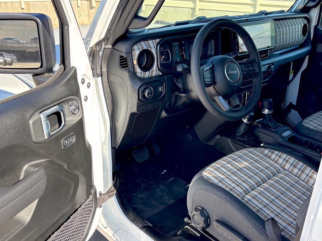 New 2026 Jeep Gladiator Sport AWD/4WD image 9