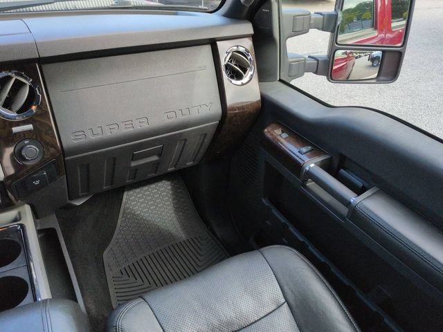 Used 2013 Ford F250 Platinum w/ FX4 Off Road Pkg AWD/4WD image 20