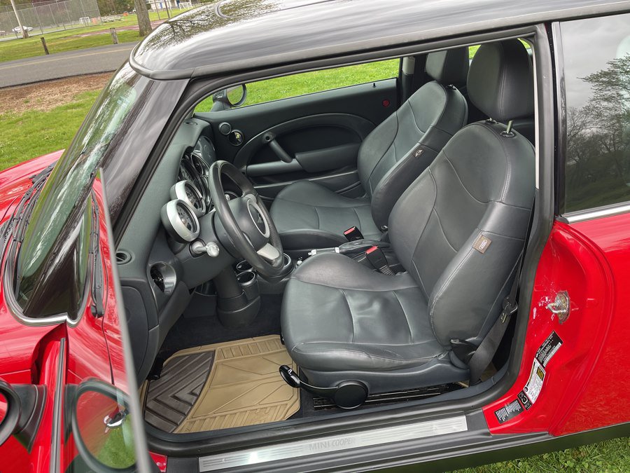 Used 2005 MINI Cooper Hardtop FWD image 8