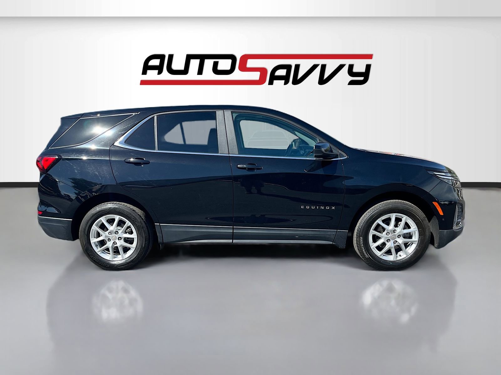 Used 2024 Chevrolet Equinox LT w/ LPO, Floor Liner Package image 8