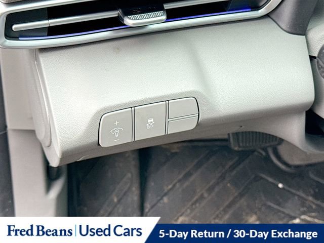 Used 2024 Hyundai Elantra SEL w/ Convenience Package image 11