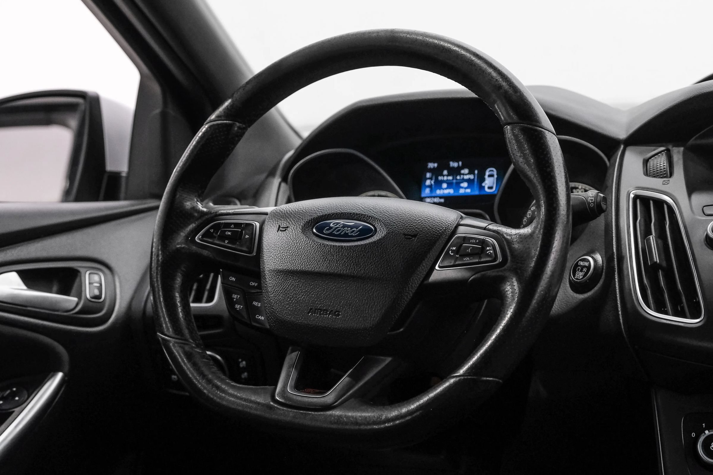 Used 2017 Ford Focus ST FWD image 22