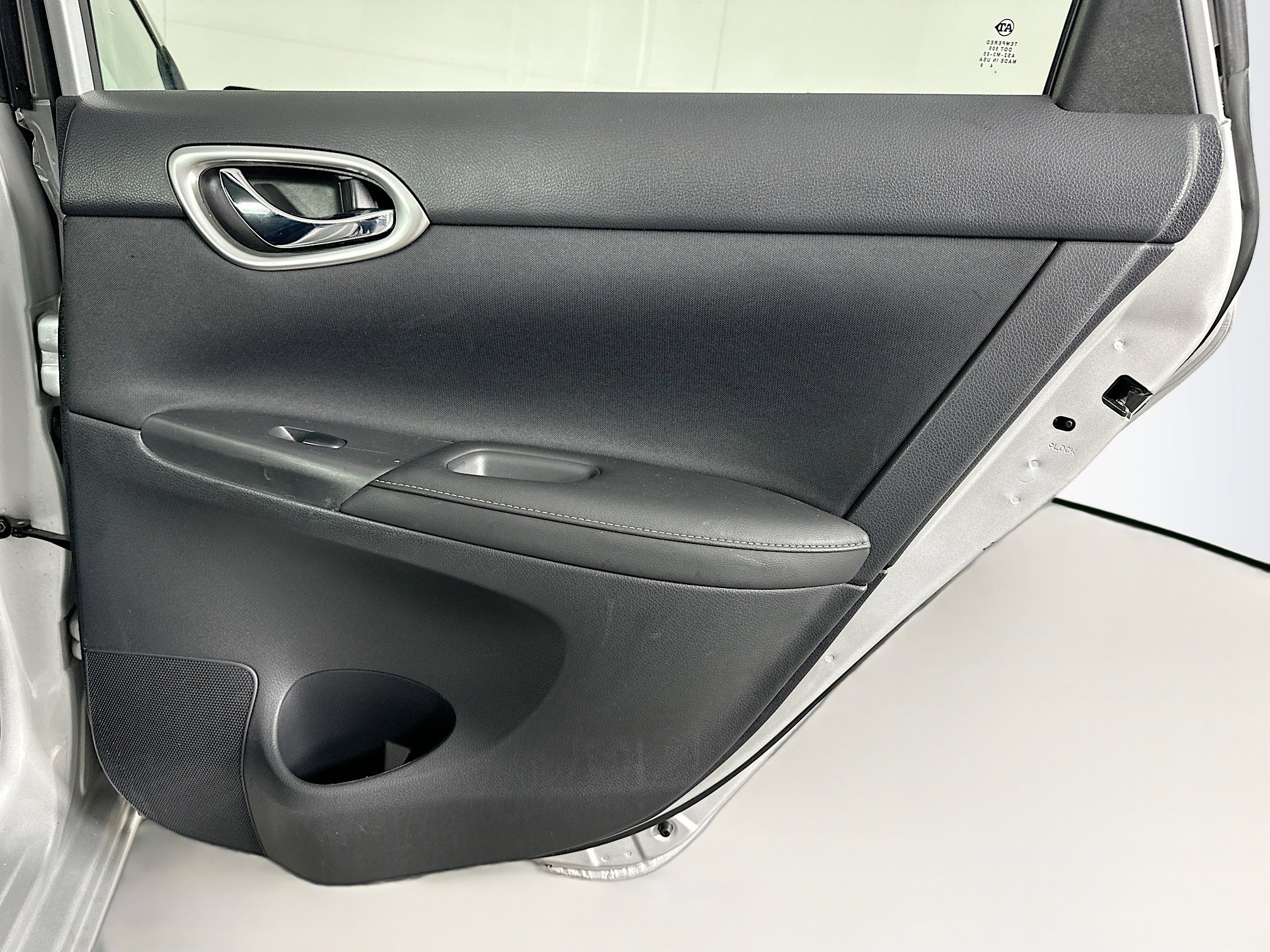 Used 2018 Nissan Sentra SV image 28