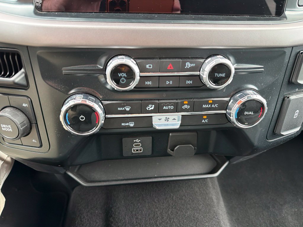Used 2025 Ford F150 XLT w/ Equipment Group 301A Standard AWD/4WD image 4