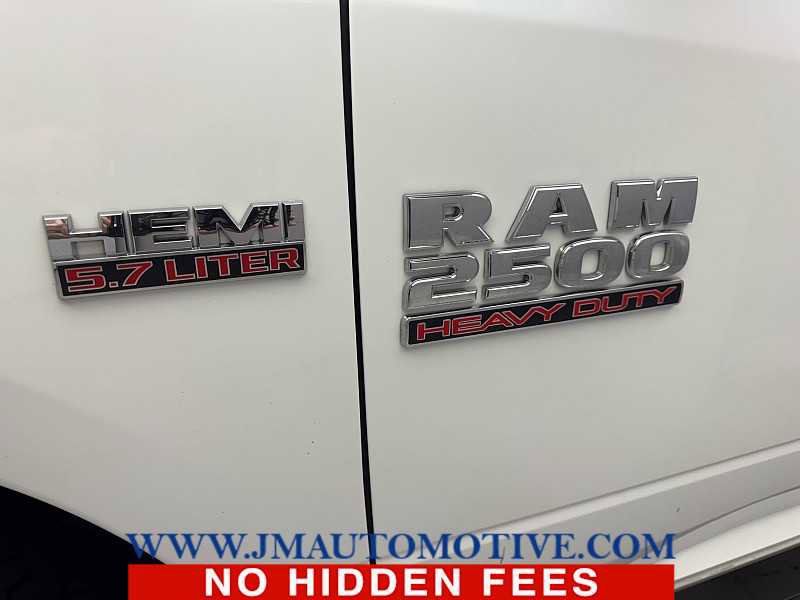 Used 2015 RAM 2500 SLT AWD/4WD image 11
