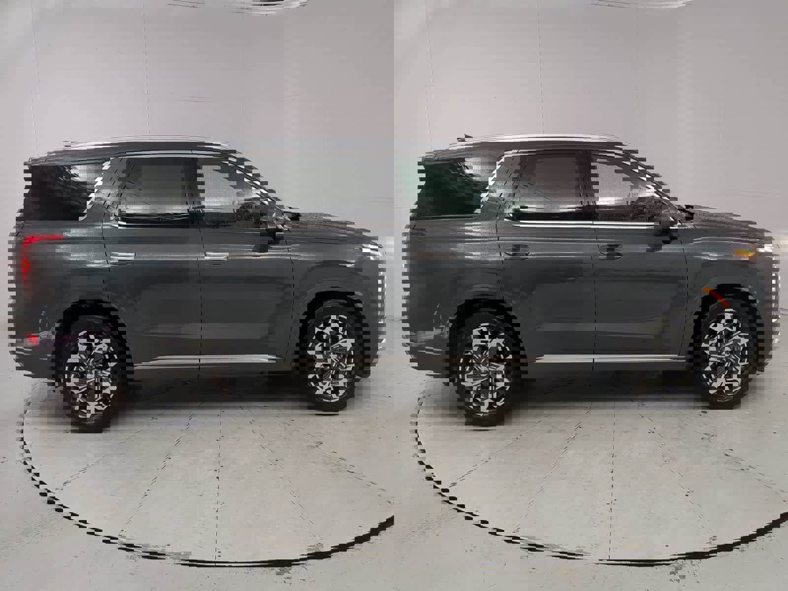 Used 2022 Hyundai Palisade Calligraphy image 7