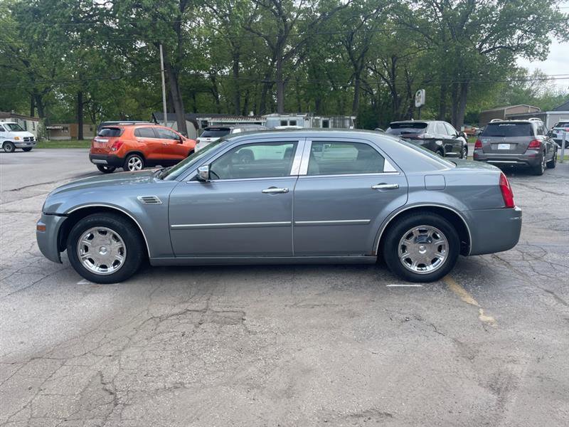 Used 2006 Chrysler 300 Touring RWD image 8