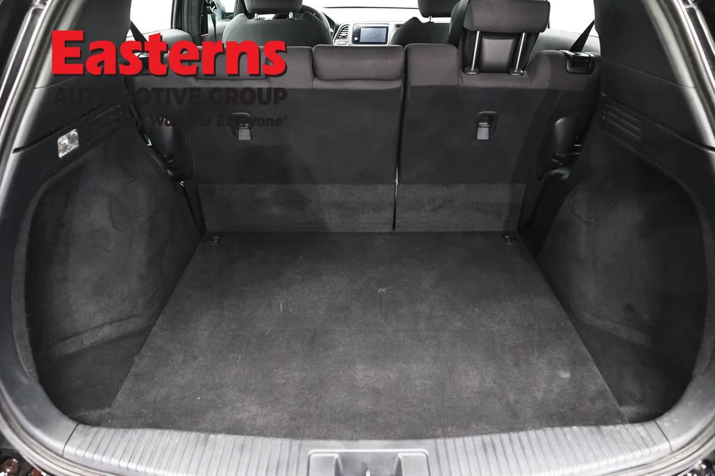 Used 2020 Honda HR-V Sport image 9