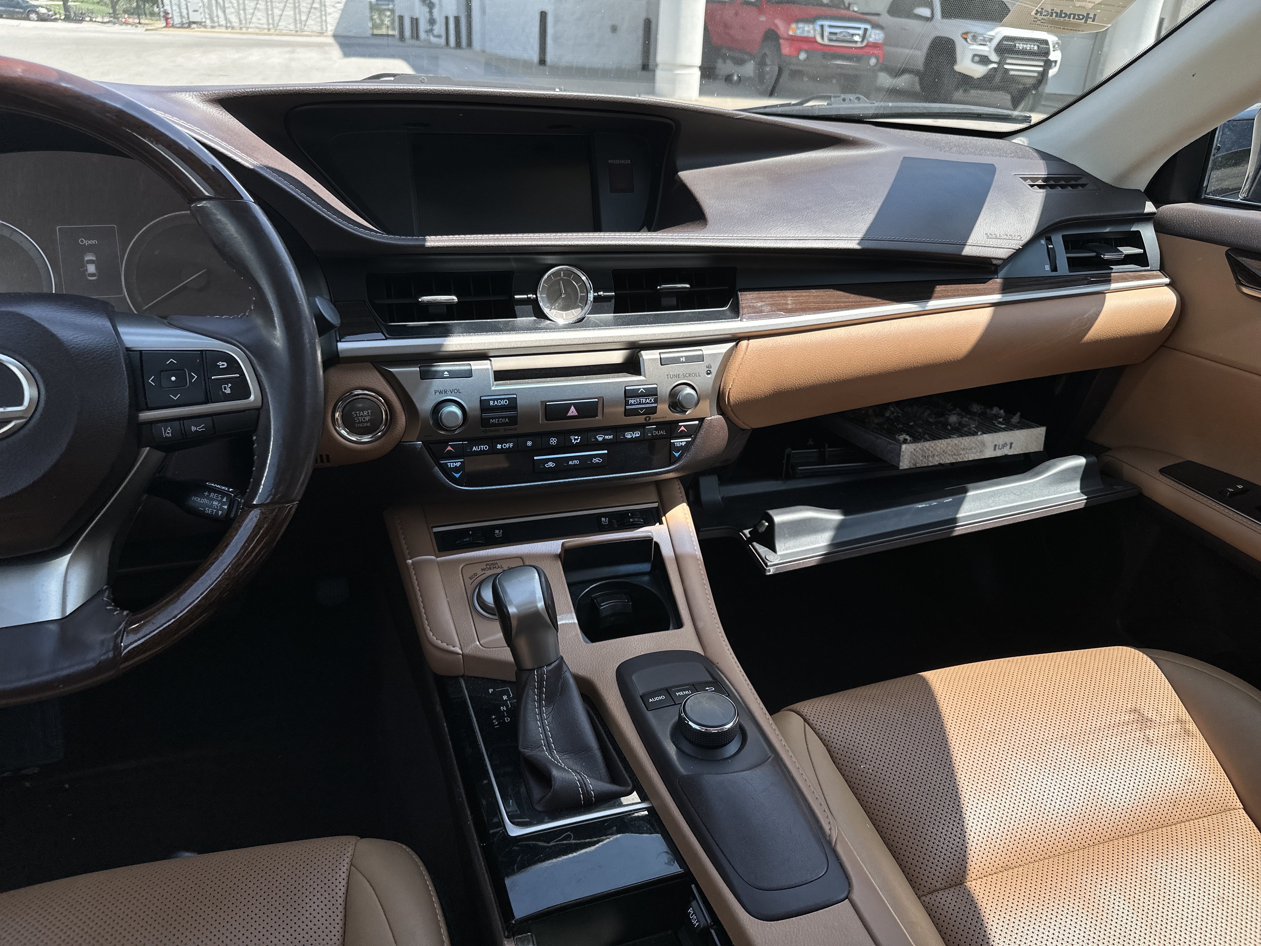 Used 2017 Lexus ES 350 w/ Premium Package FWD image 18