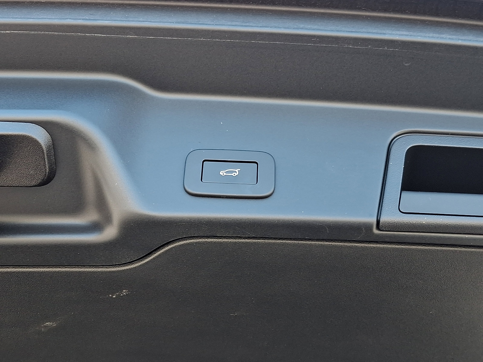 Used 2026 Land Rover Range Rover Evoque S image 29