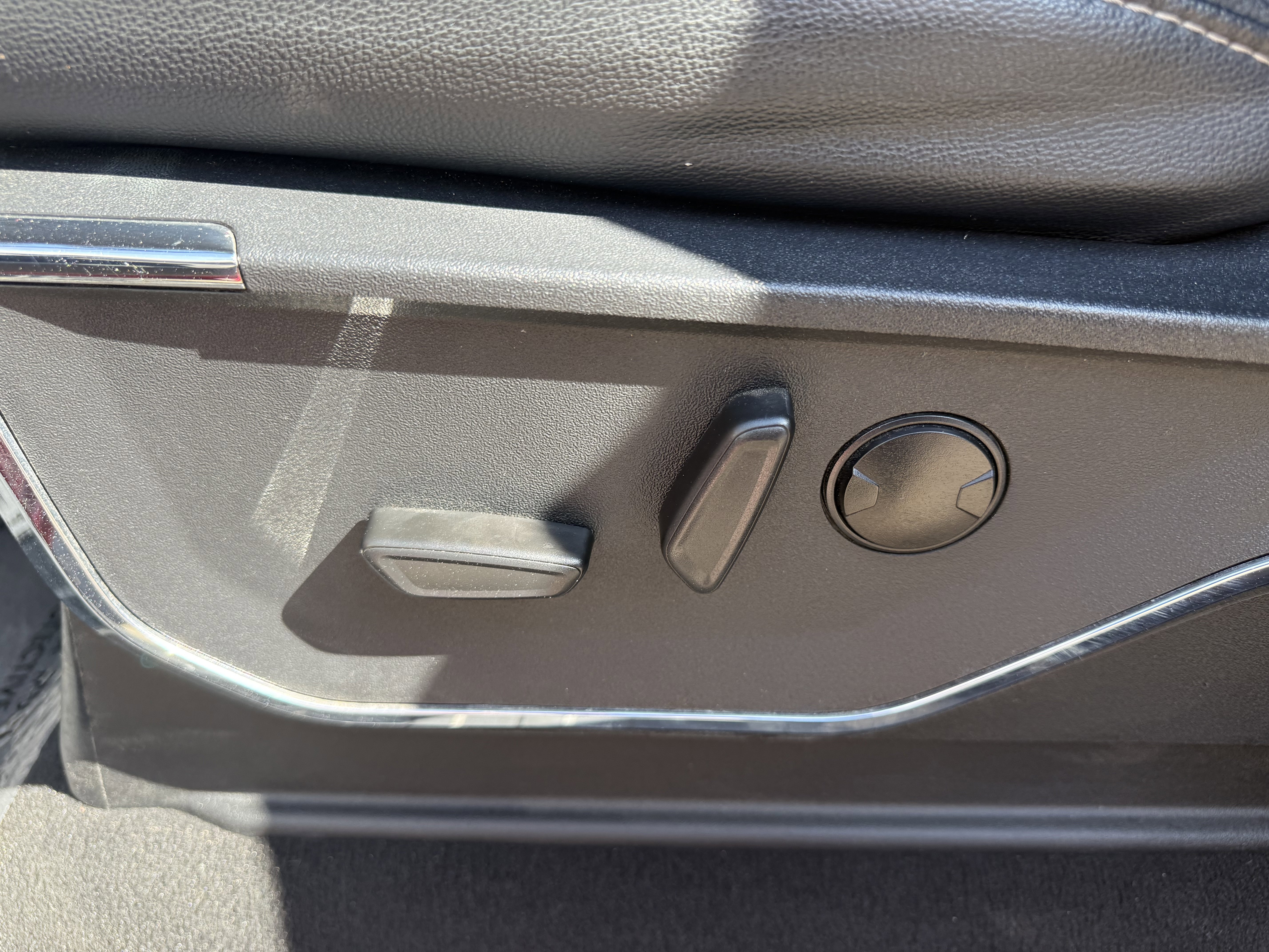 Used 2024 Ford F250 Lariat w/ Lariat Ultimate Package image 21