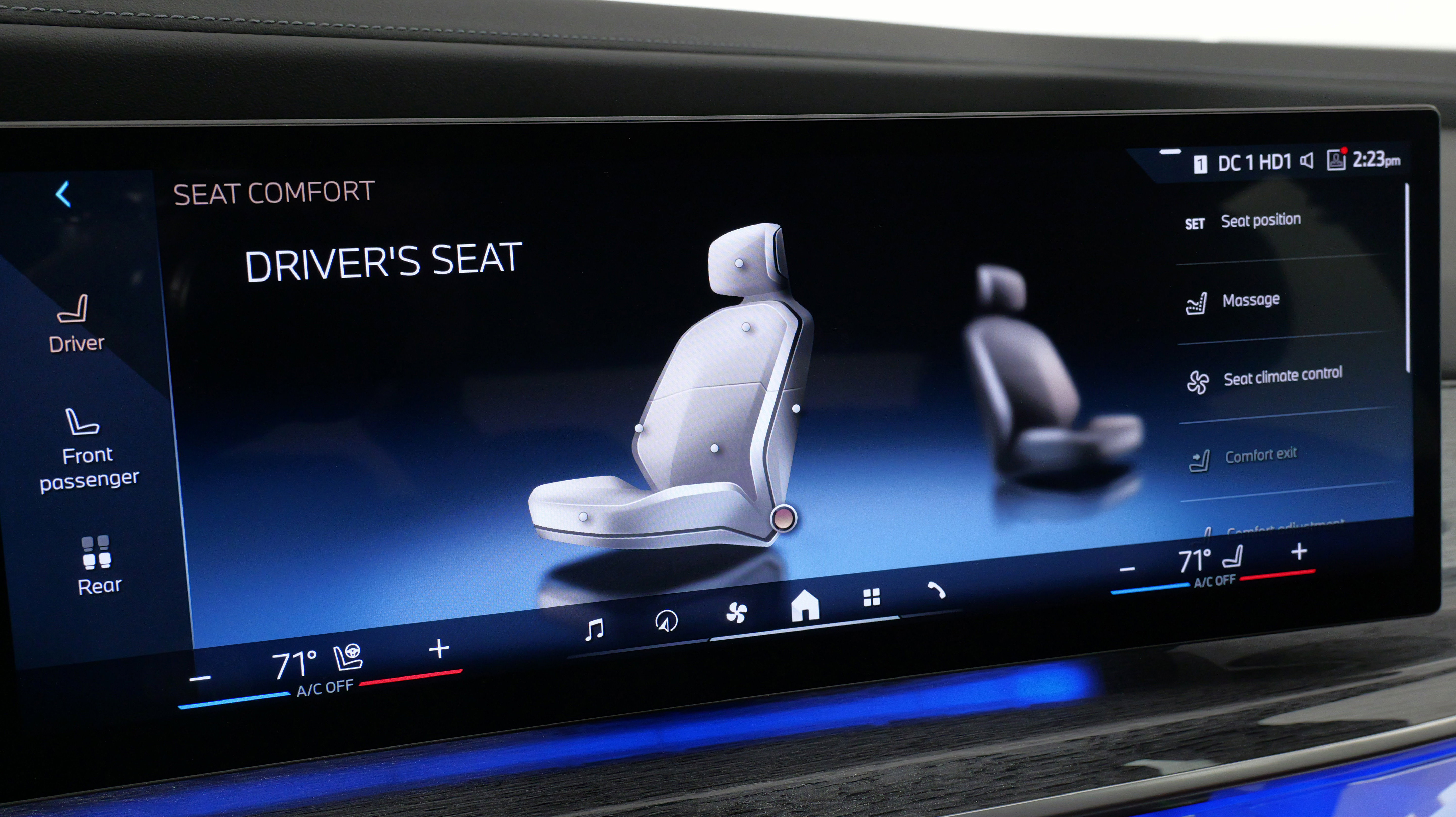 Used 2024 BMW i7 xDrive60 w/ Executive Package AWD/4WD image 58