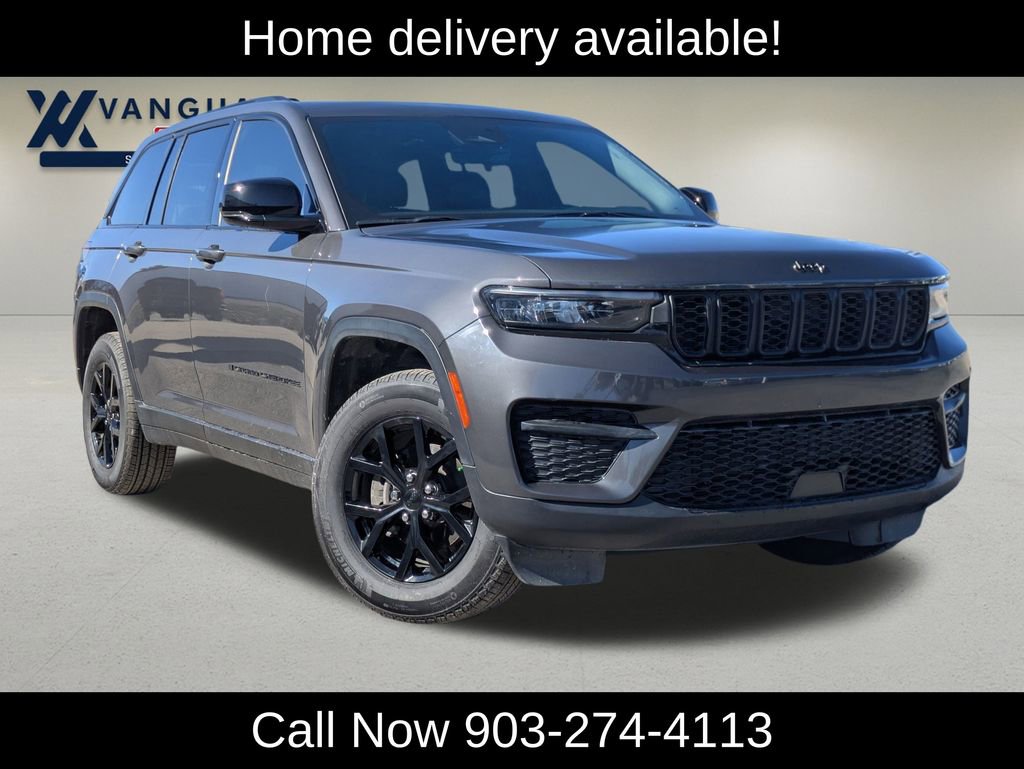 Used 2025 Jeep Grand Cherokee Altitude image 1