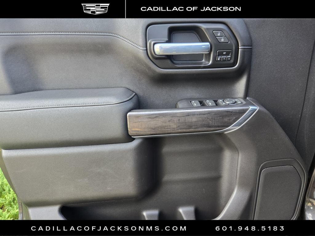 Used 2021 Chevrolet Silverado 1500 LTZ RWD image 11