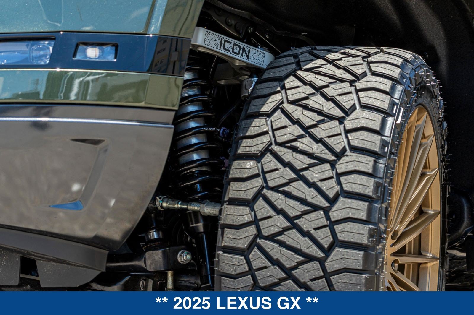 Used 2025 Lexus GX 550 w/ Accessory Package (Z1) AWD/4WD image 21