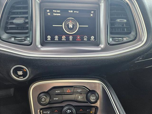 Used 2021 Dodge Challenger SXT w/ Blacktop Package image 15