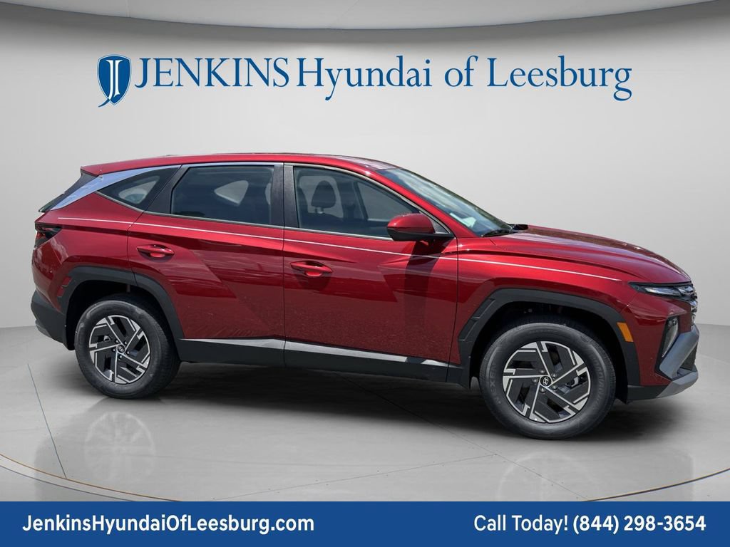 New 2026 Hyundai Tucson Blue SE w/ Tow & Go Package AWD/4WD image 2