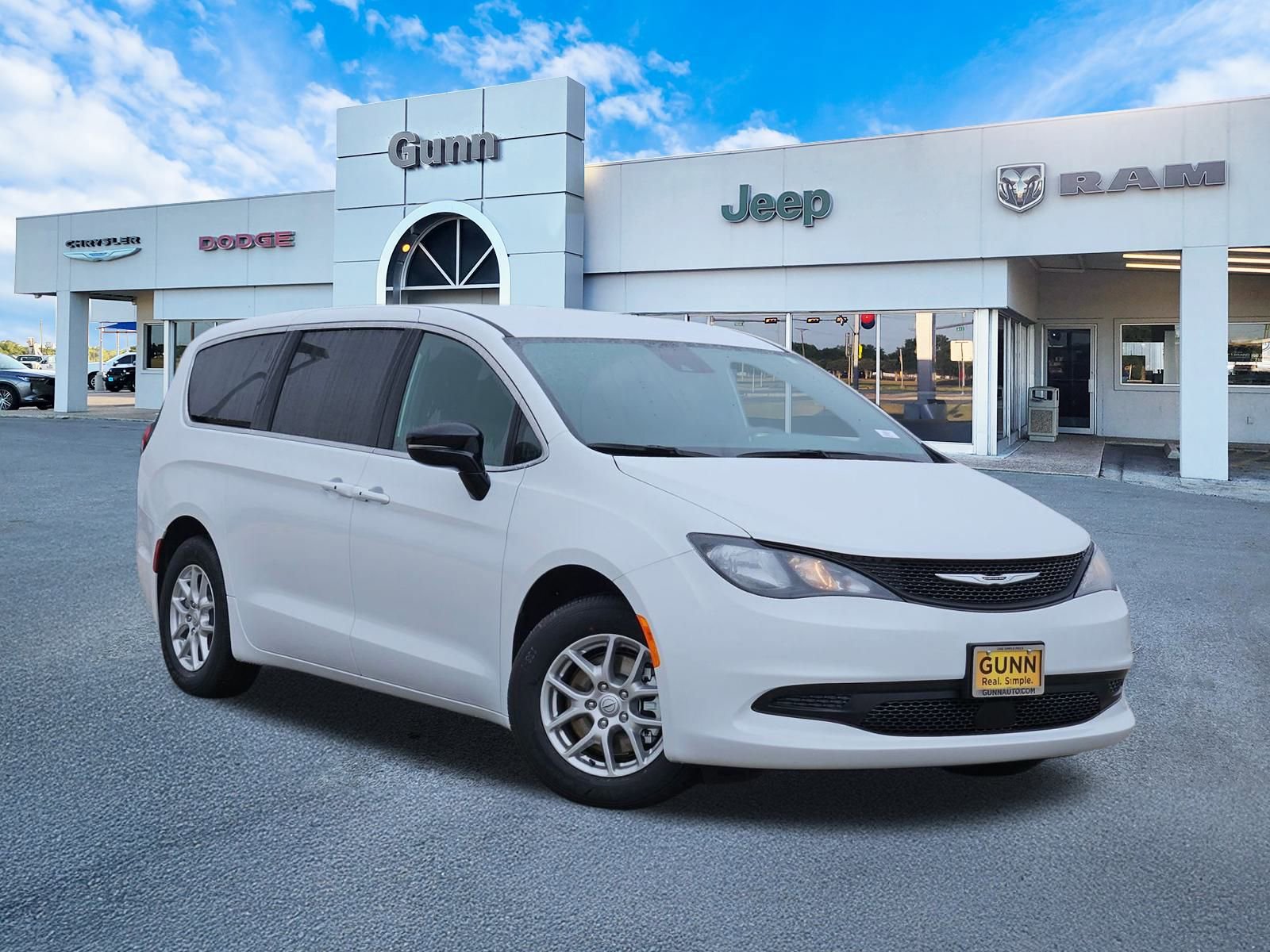 New 2026 Chrysler Voyager LX image 1