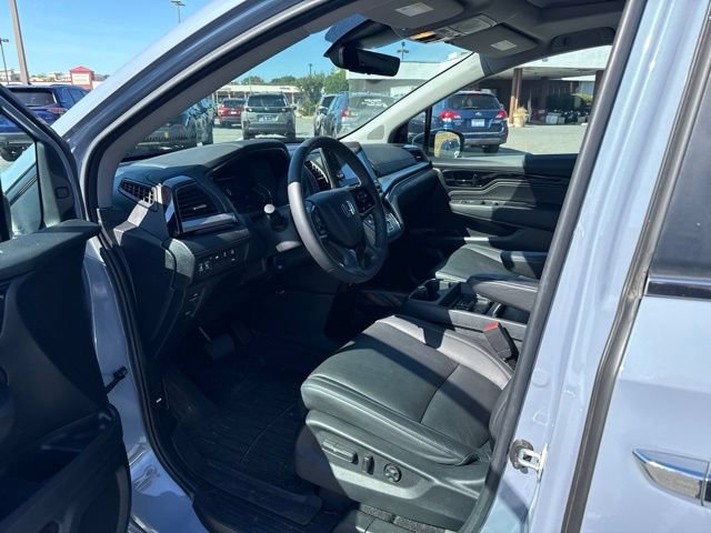 Used 2023 Honda Odyssey Touring image 10