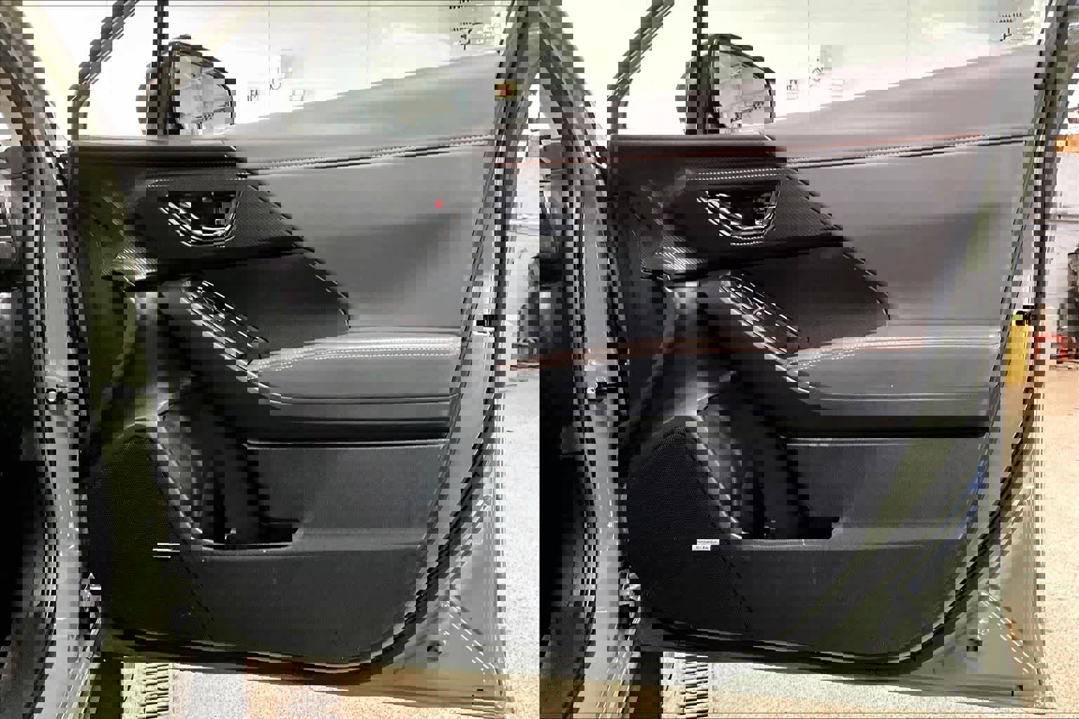 Used 2024 Subaru Crosstrek 2.5i Limited image 23