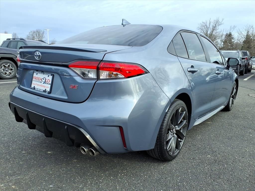 Used 2024 Toyota Corolla SE FWD image 6