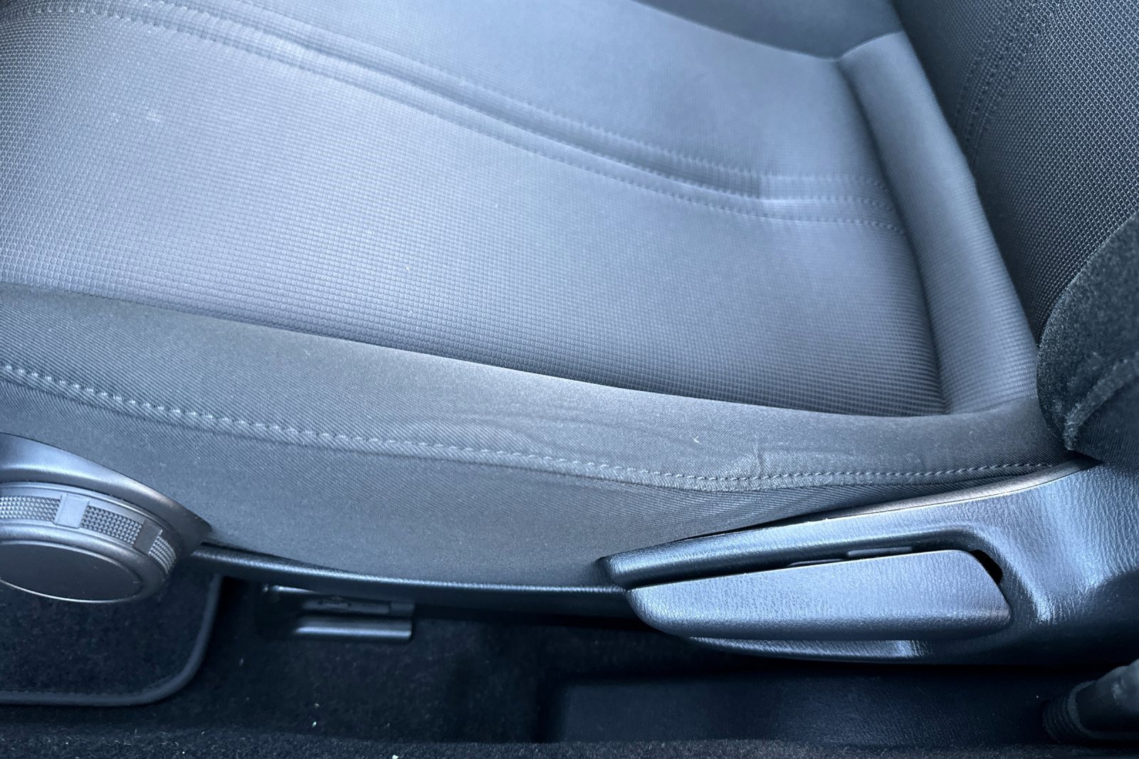 Used 2022 MAZDA MX-5 Miata Sport image 13