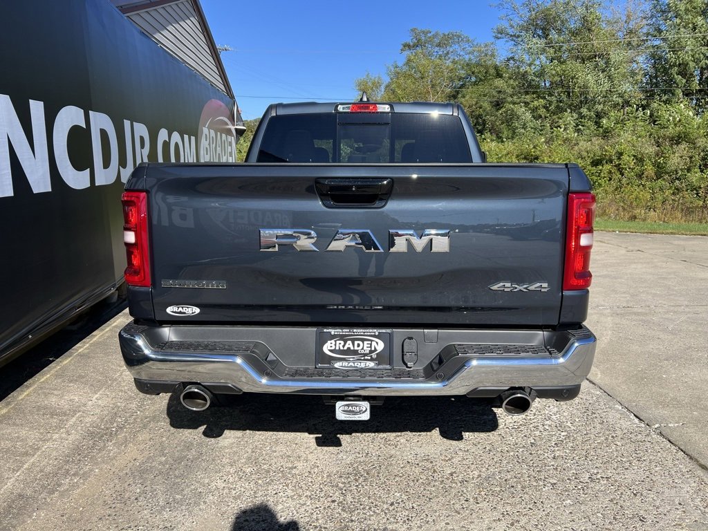 New 2026 RAM 1500 4x4 Crew Cab image 6