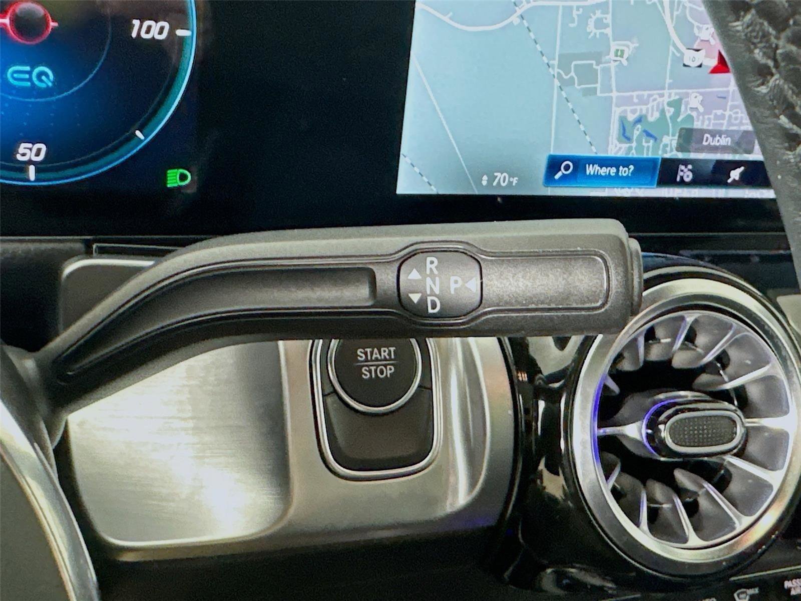 Certified 2023 Mercedes-Benz EQB 300 4MATIC w/ Driver Assistance Package image 21