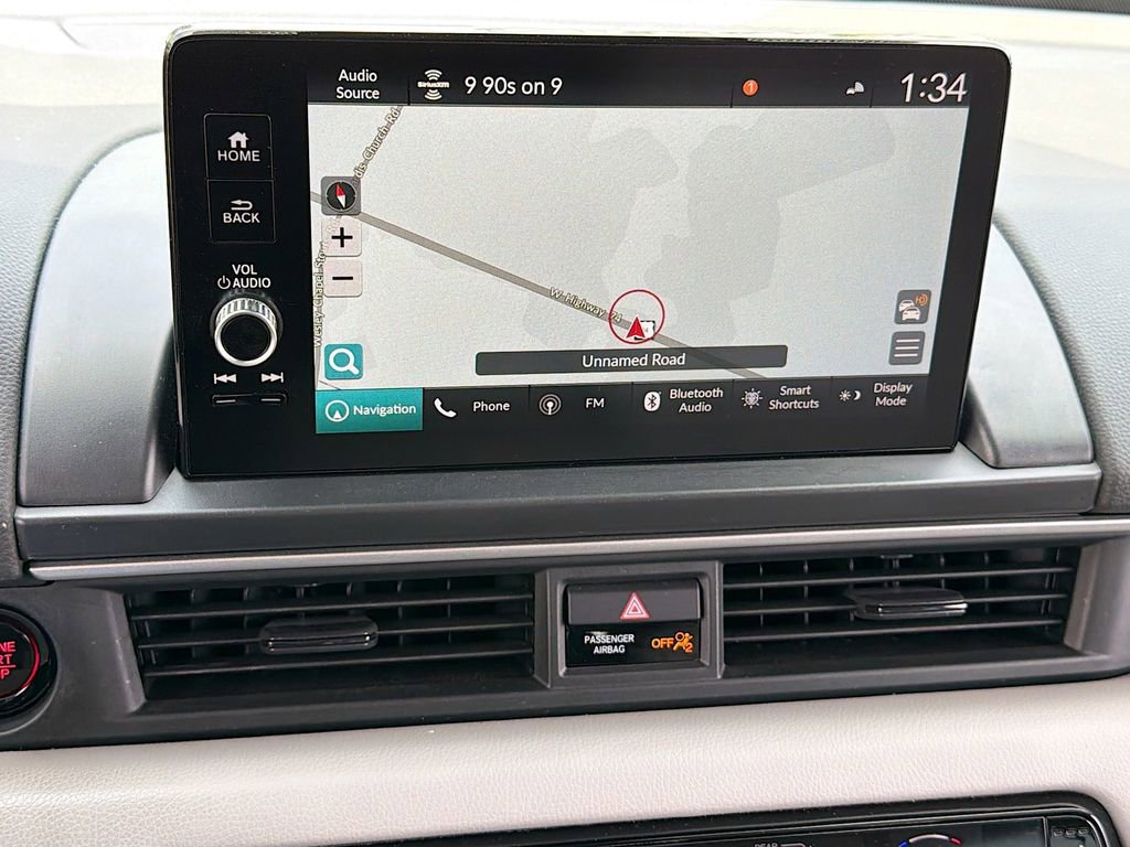 Used 2023 Honda Pilot Touring image 15