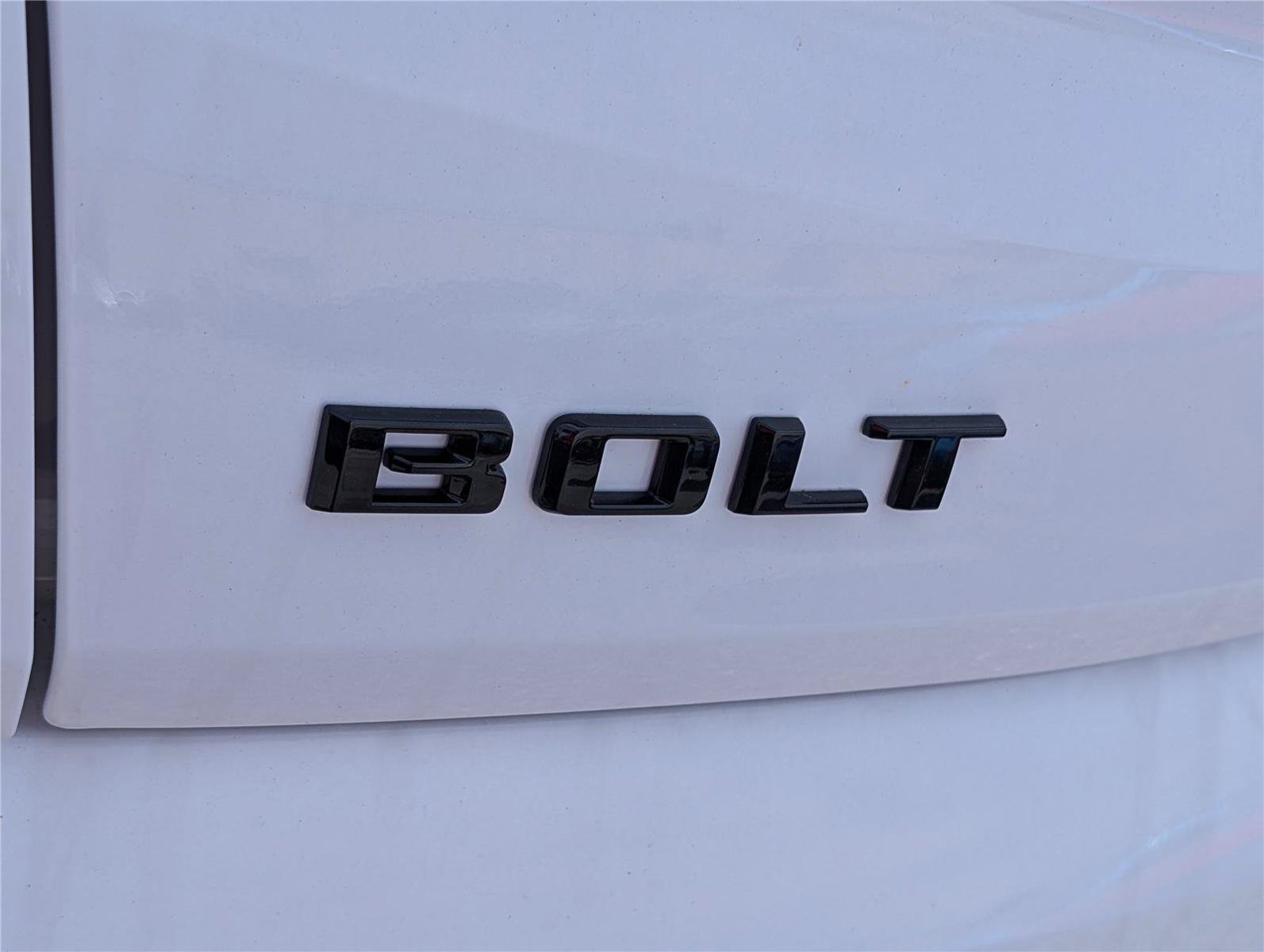 New 2027 Chevrolet Bolt LT w/ Comfort Package FWD image 5