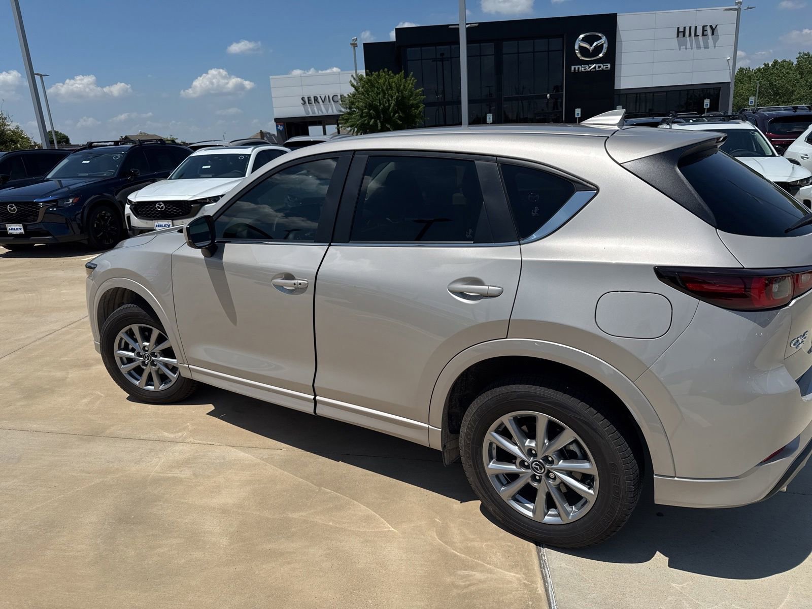 Used 2025 MAZDA CX-5 AWD 2.5 S w/ Select Package image 13