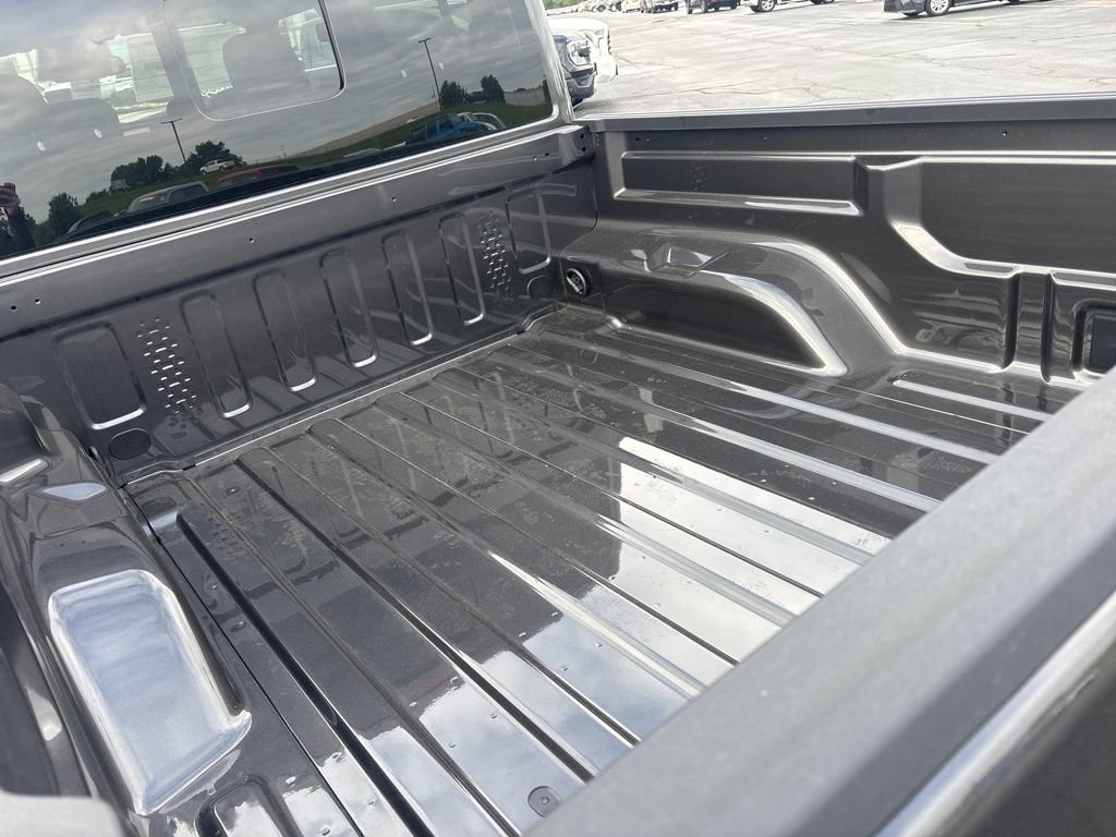 New 2026 Jeep Gladiator Rubicon w/ Steel Power Dome Hood Package AWD/4WD image 5