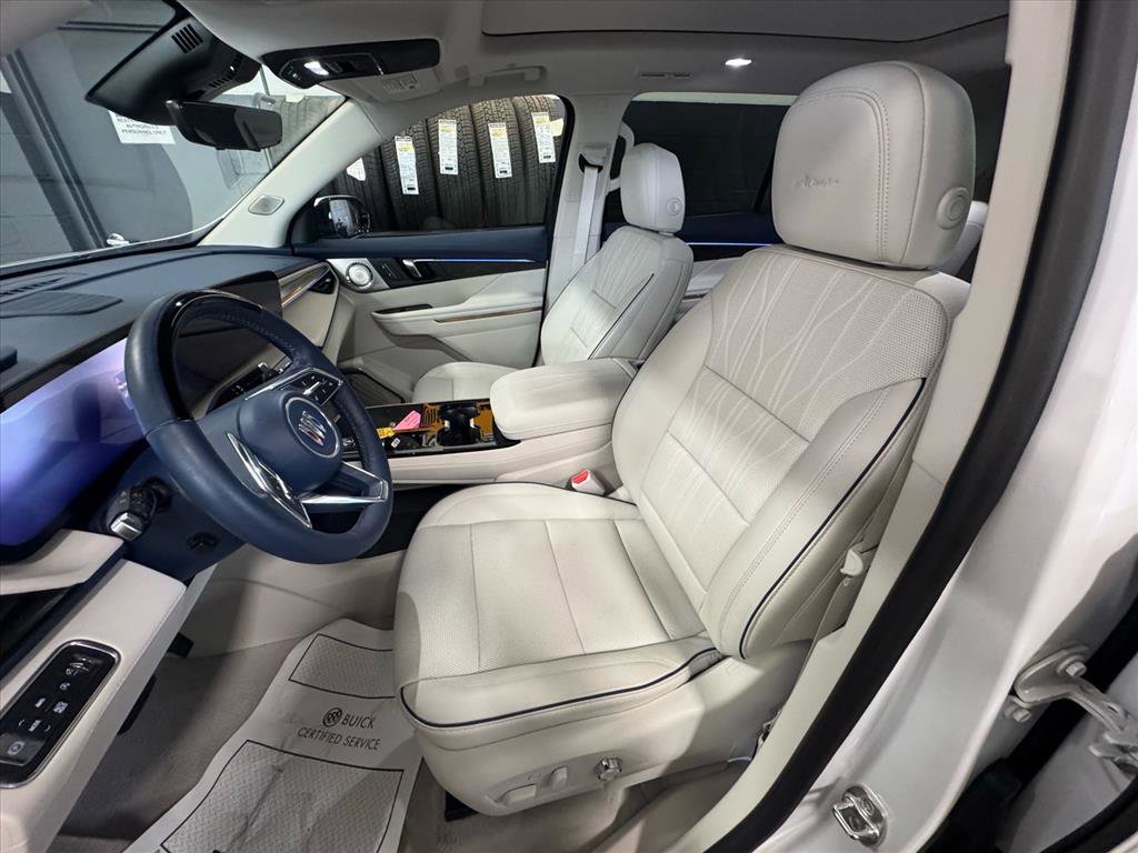 Certified 2025 Buick Enclave Avenir w/ Super Cruise Package image 19