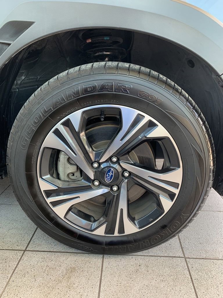 Certified 2024 Subaru Crosstrek 2.0i Premium AWD/4WD image 26