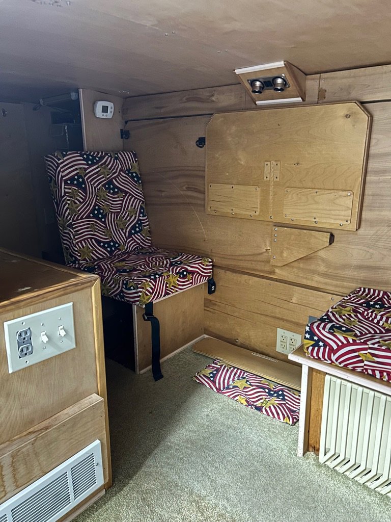 Used 2001 Dodge B3500 image 15