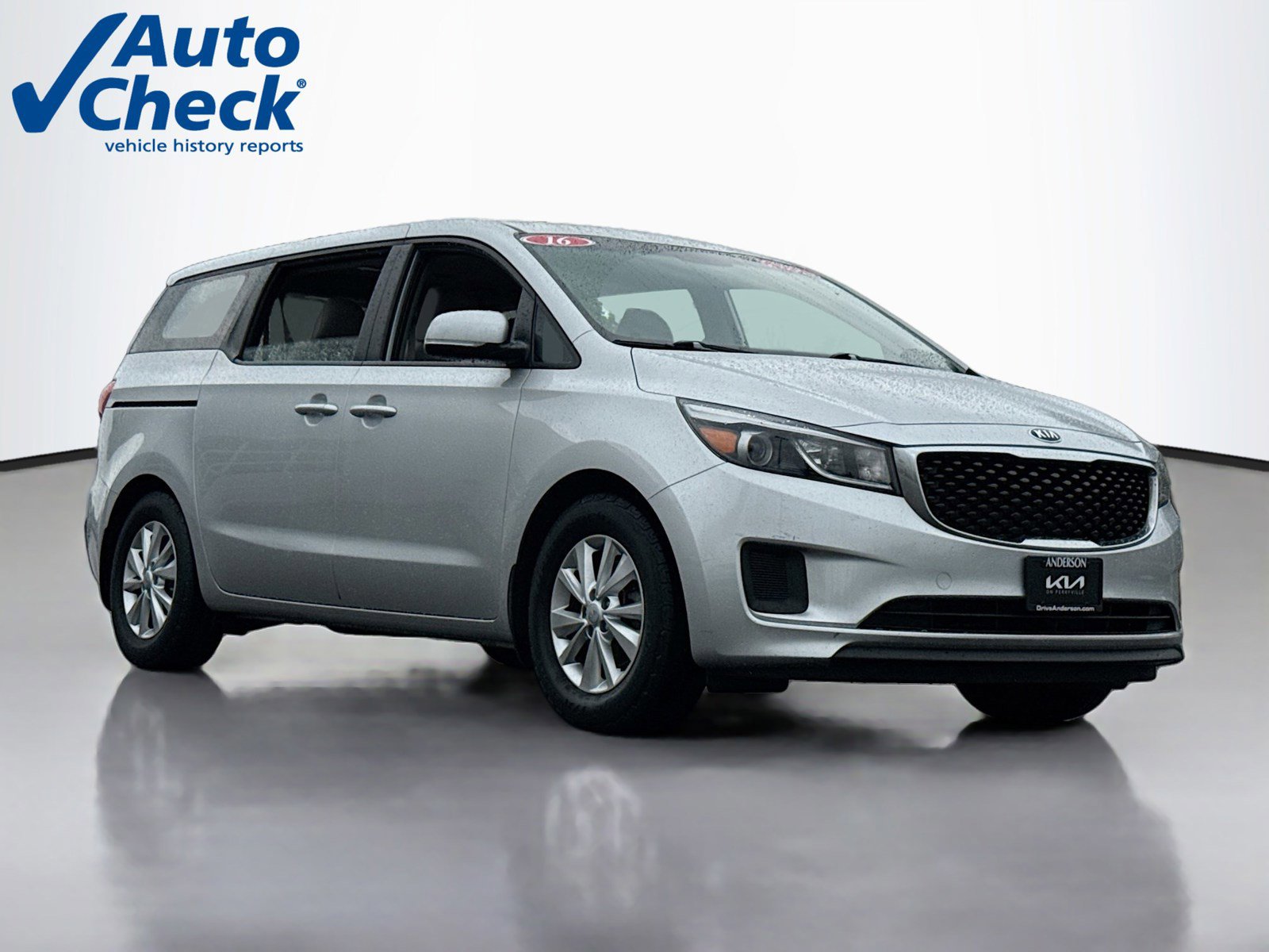 Used 2016 Kia Sedona L