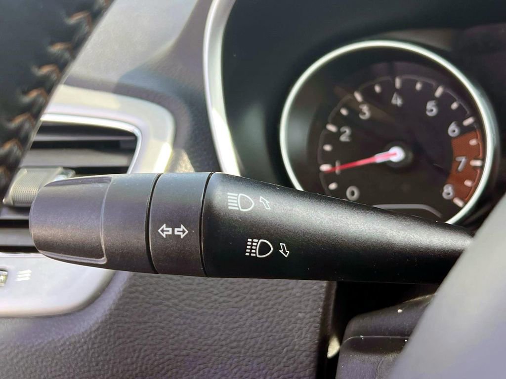 Certified 2019 Jeep Compass Latitude image 23