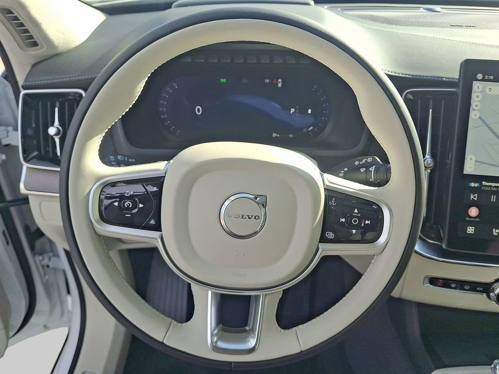 New 2026 Volvo XC90 B6 Ultra w/ Lounge Package image 17