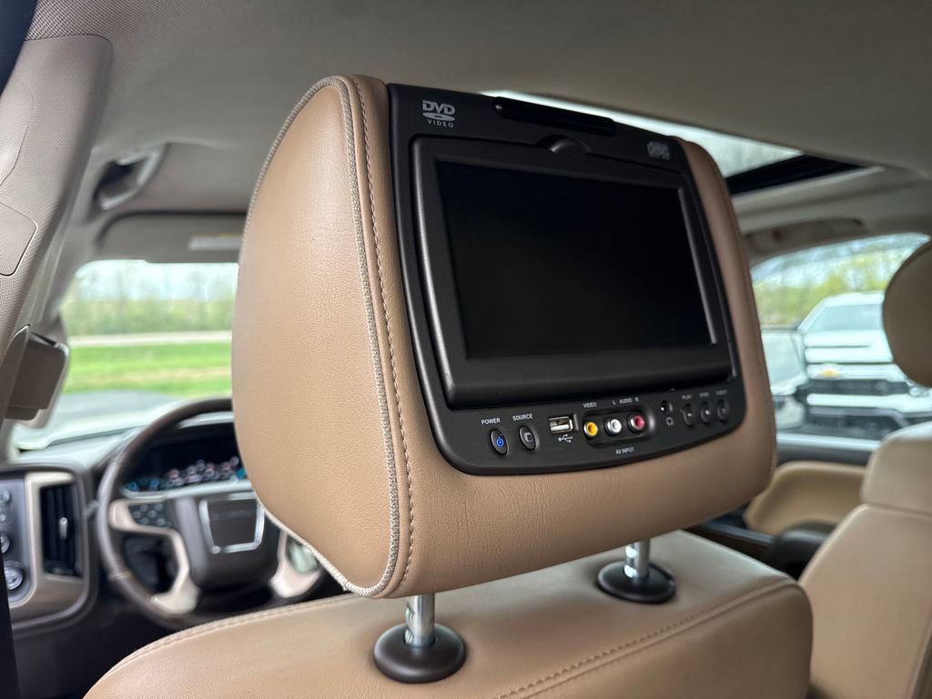 Used 2019 GMC Sierra 2500 Denali w/ Duramax Plus Package AWD/4WD image 34