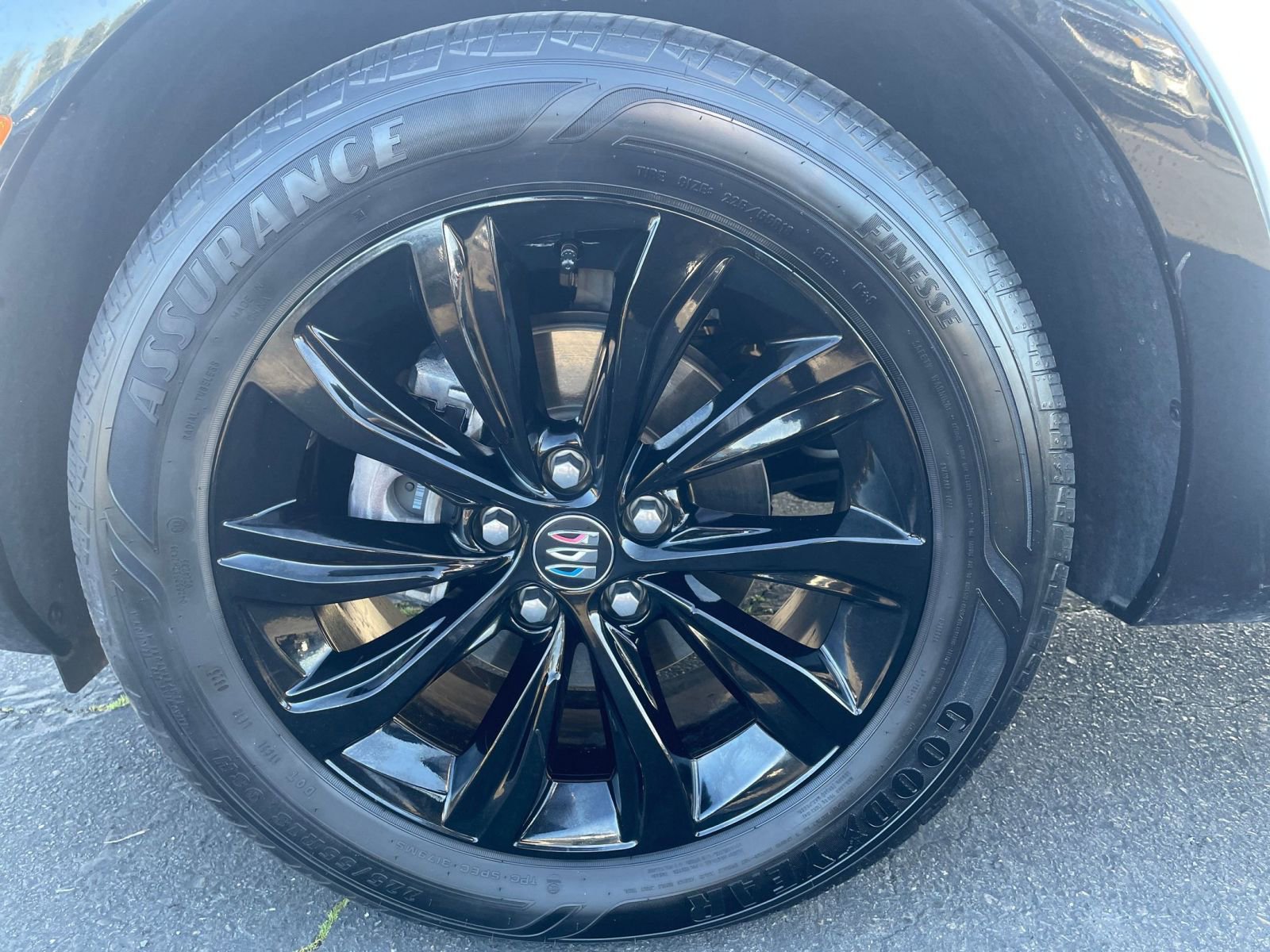 Used 2025 Buick Envista Sport Touring image 24