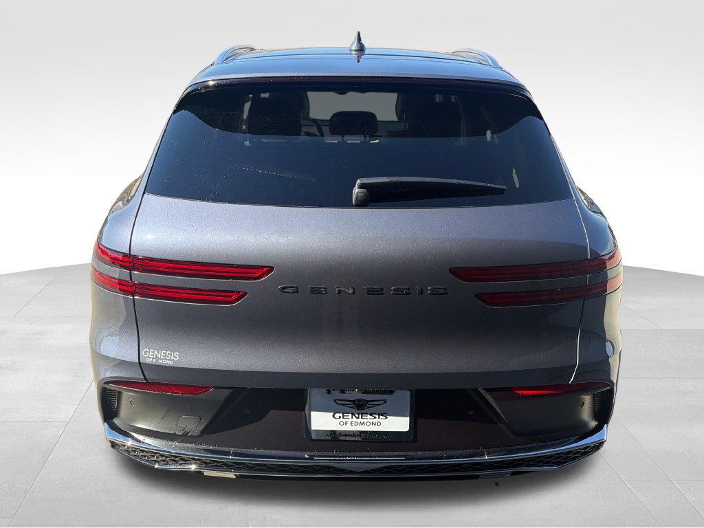 New 2027 Genesis GV70 2.5T Select AWD/4WD image 4