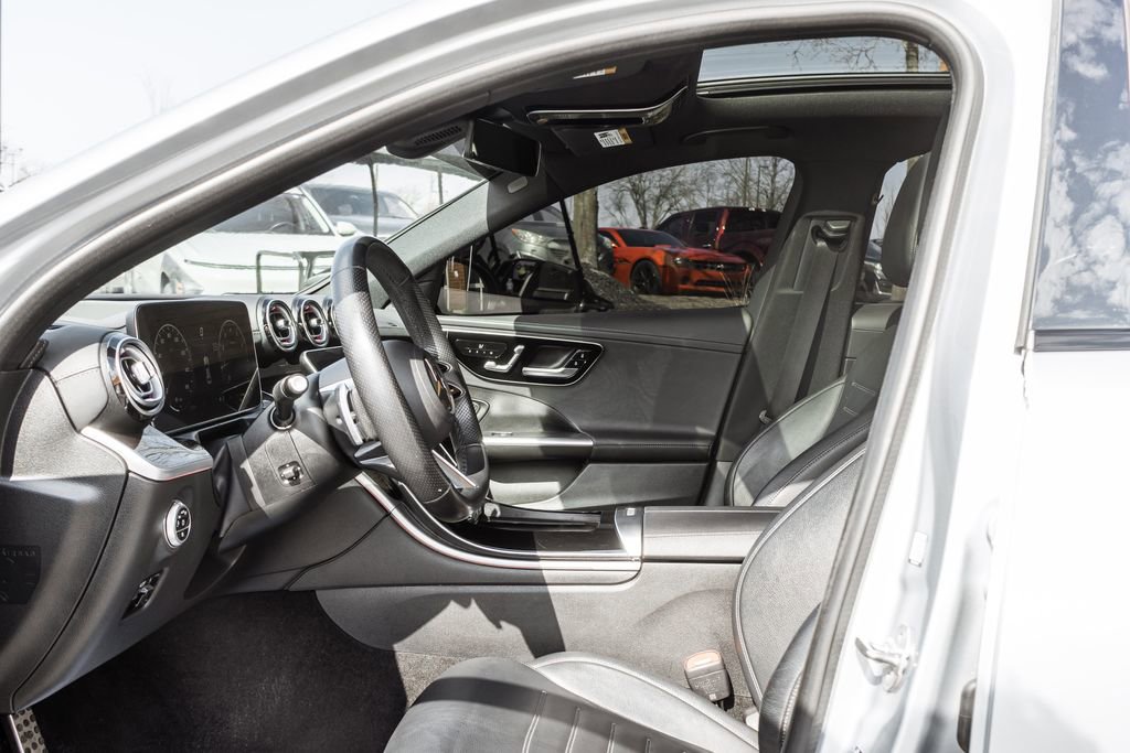 Used 2023 Mercedes-Benz C 300 4MATIC Sedan image 24