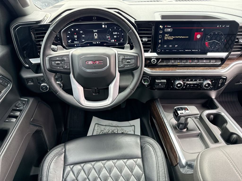 Used 2023 GMC Sierra 1500 Elevation image 14