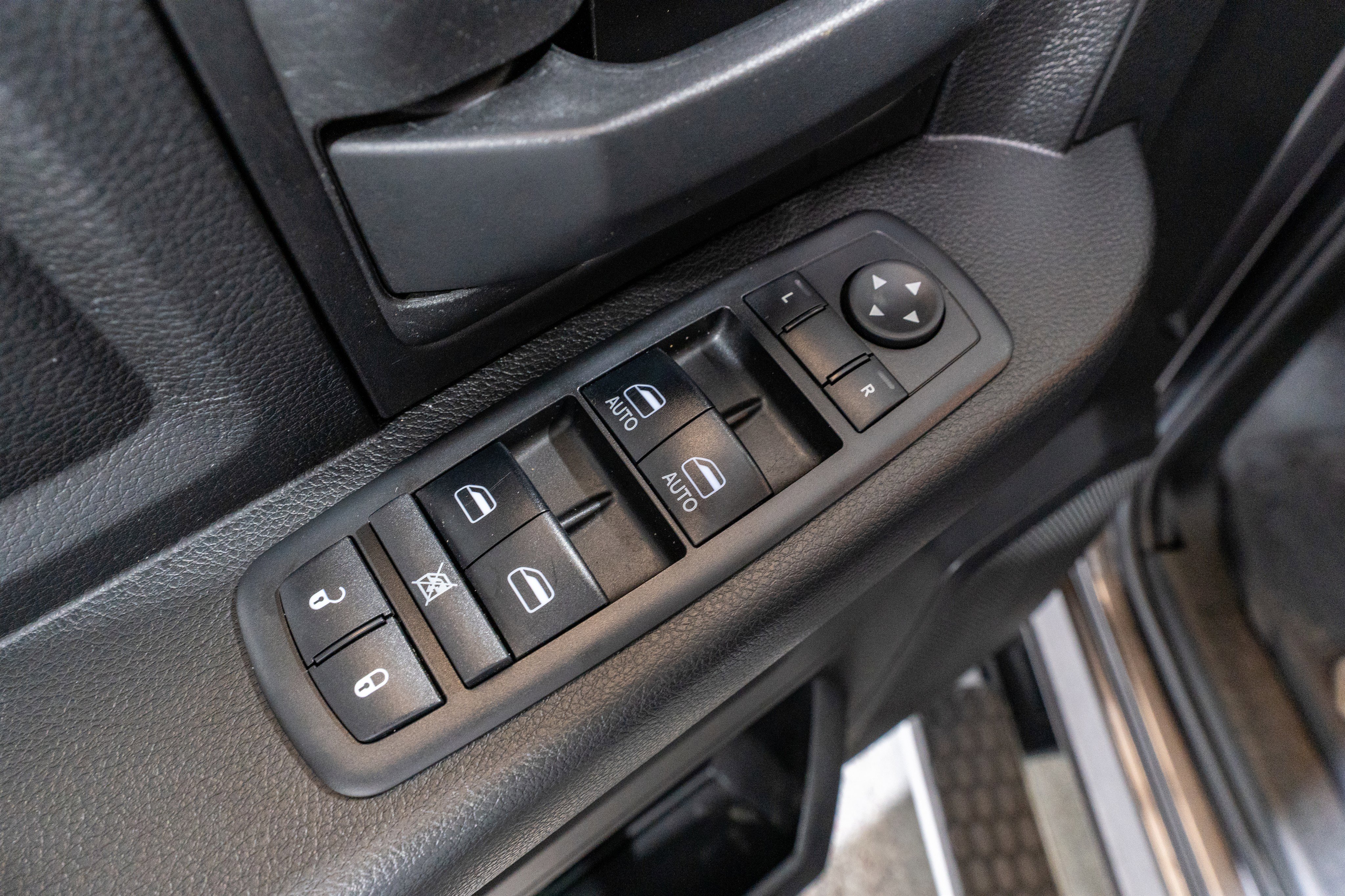 Used 2019 RAM 1500 Express w/ Express Value Package AWD/4WD image 14
