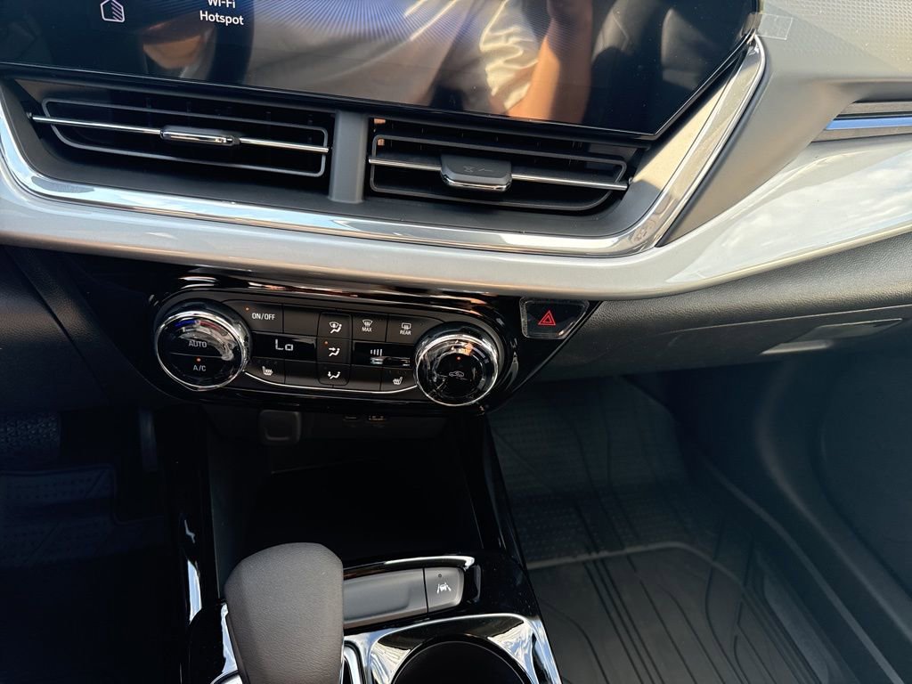 New 2026 Chevrolet Trax LT FWD image 20
