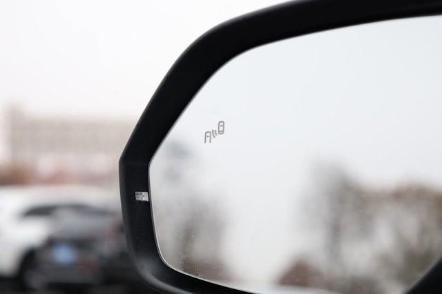 New 2026 Volkswagen Atlas Cross Sport SEL image 22